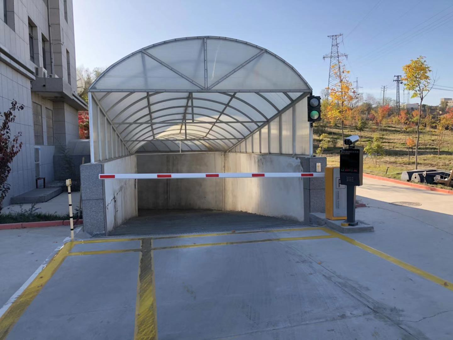 锐方达科技多元化单通道红绿灯避车系统守护各类特殊通道安全